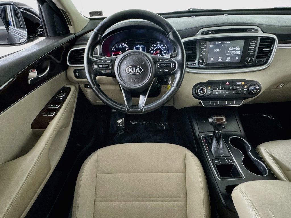 2017 Kia Sorento LX