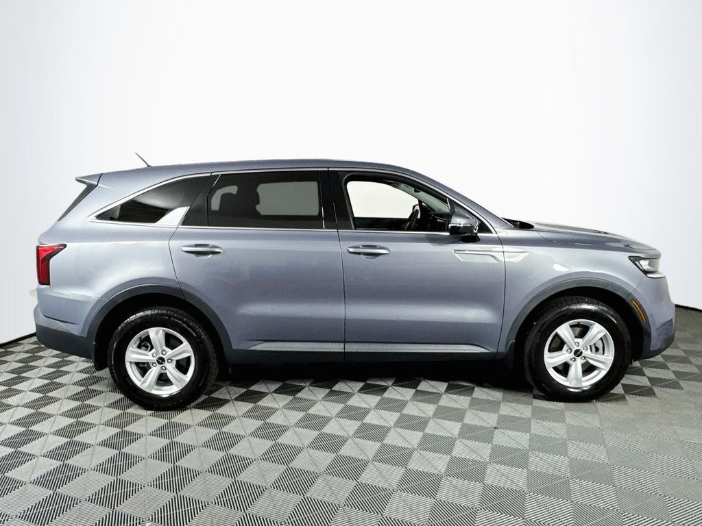 2023 Kia Sorento LX AWD