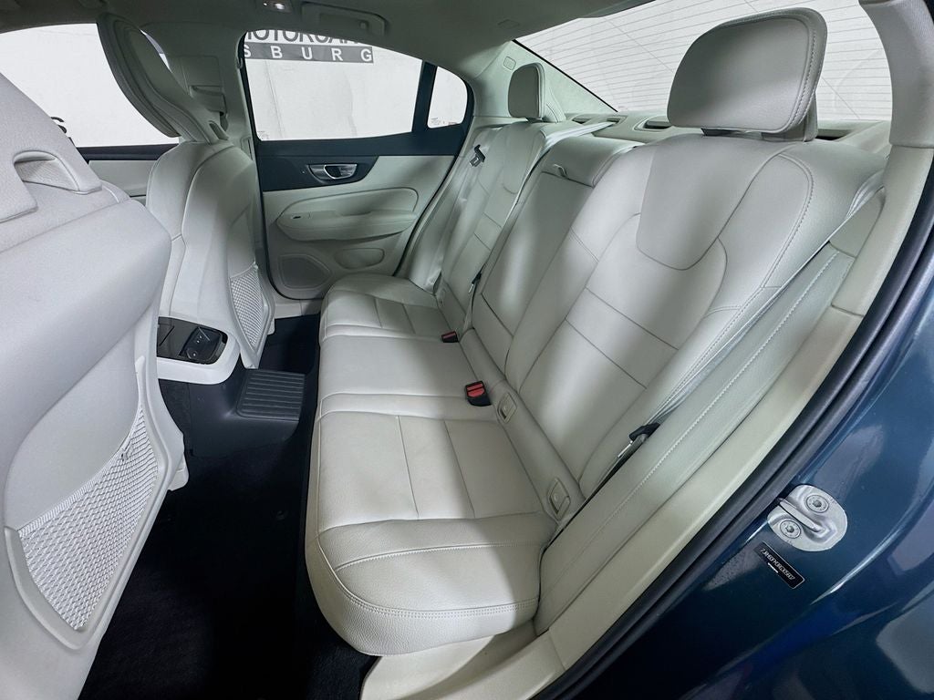 2024 Volvo S60 Recharge Plug-In Hybrid Ultimate