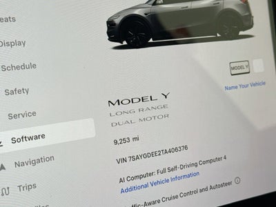 2026 Tesla Model Y Long Range AWD-Electric Dual Motor's
