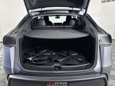 2026 Tesla Model Y Long Range AWD-Electric Dual Motor's