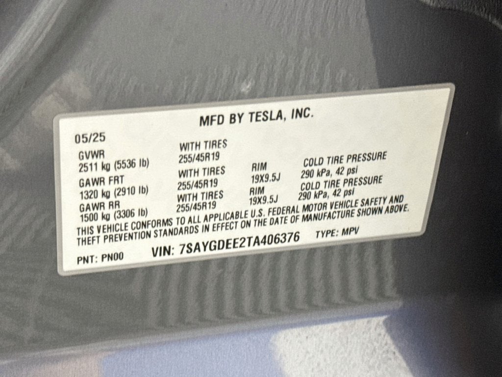 2026 Tesla Model Y Long Range AWD-Electric Dual Motor's