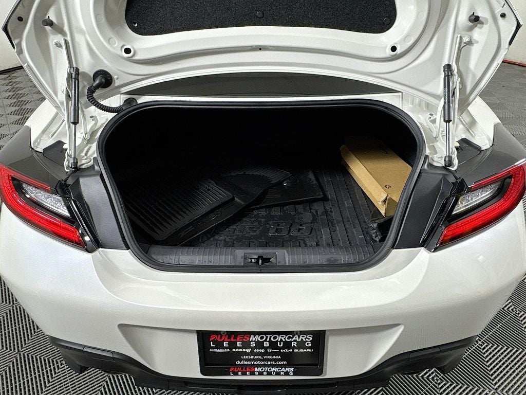 2023 Toyota GR86 Premium