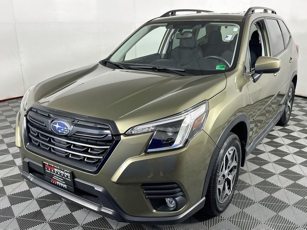 2024 Subaru Forester Premium