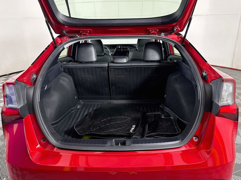 2020 Toyota Prius XLE