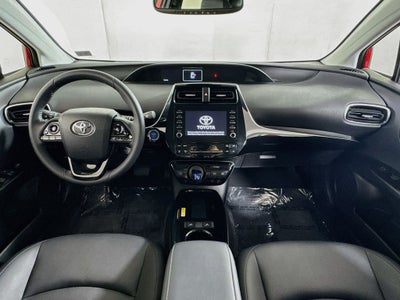 2020 Toyota Prius XLE