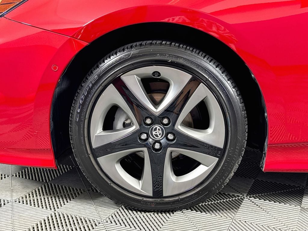 2020 Toyota Prius XLE