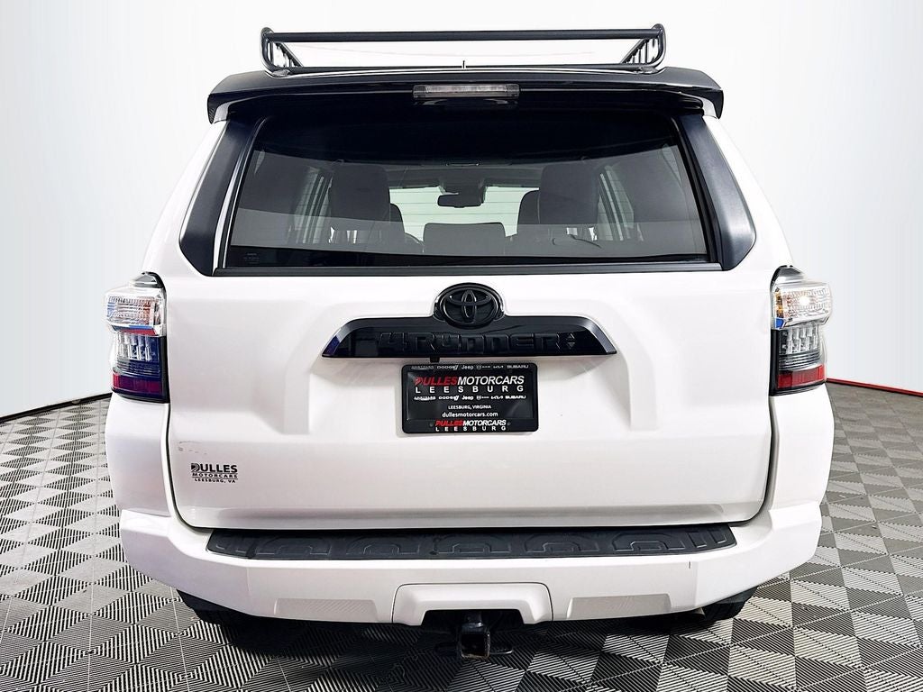 2021 Toyota 4Runner Venture