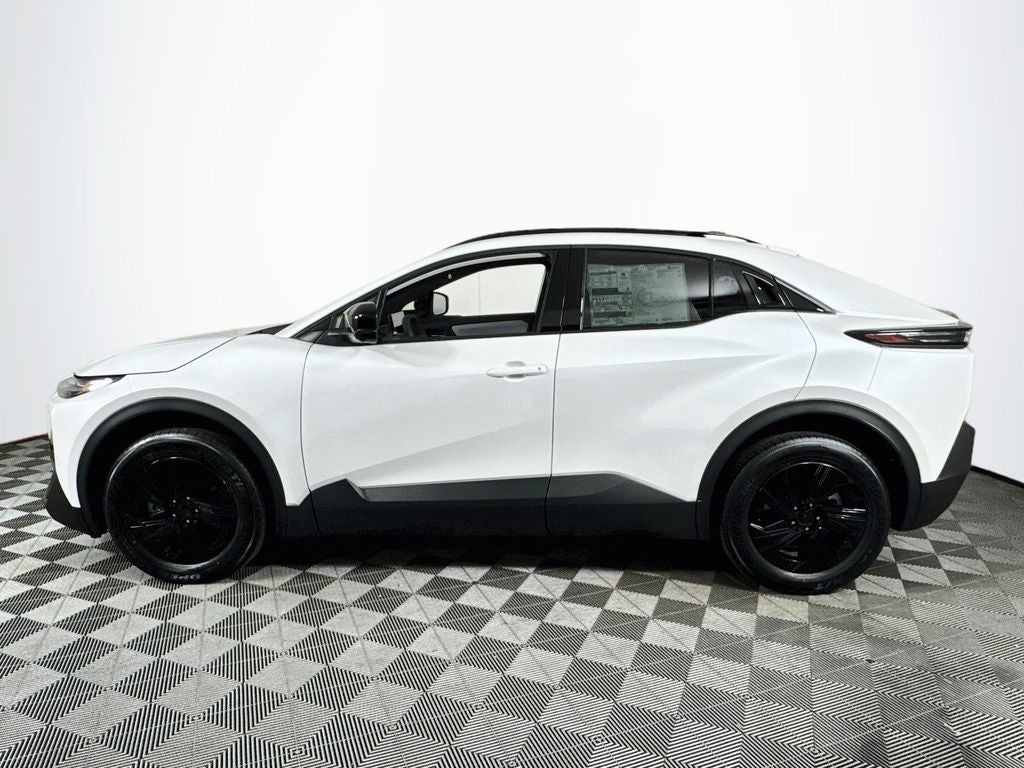 2026 Subaru Uncharted Sport