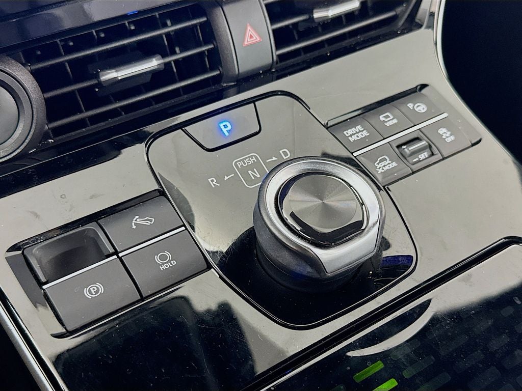 2024 Subaru Solterra Limited