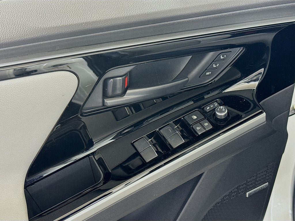 2024 Subaru Solterra Limited