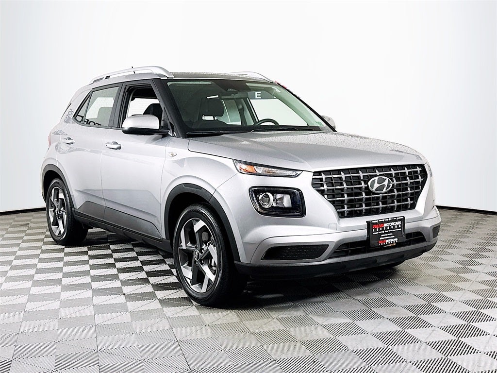2024 Hyundai Venue SEL