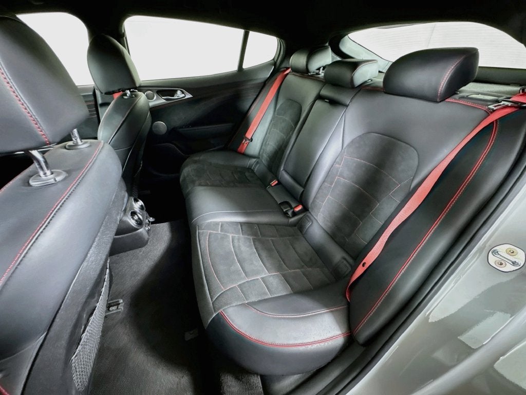2023 Kia Stinger GT2