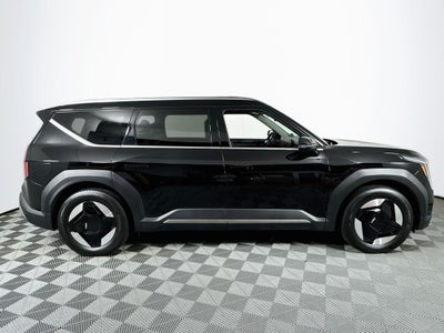 2024 Kia EV9 Wind