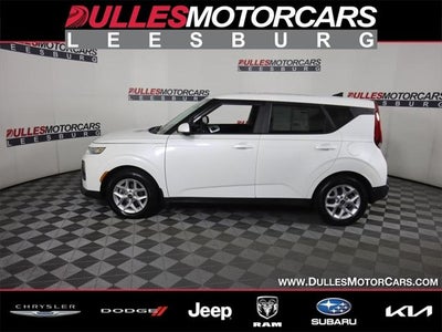 2022 Kia Soul LX Technology Packege
