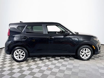 2023 Kia Soul LX Technology Pack