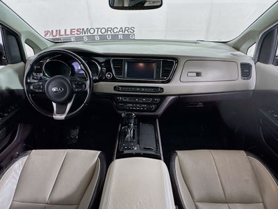 2016 Kia Sedona SXL W/MOBILITY SCOOTER LIFT