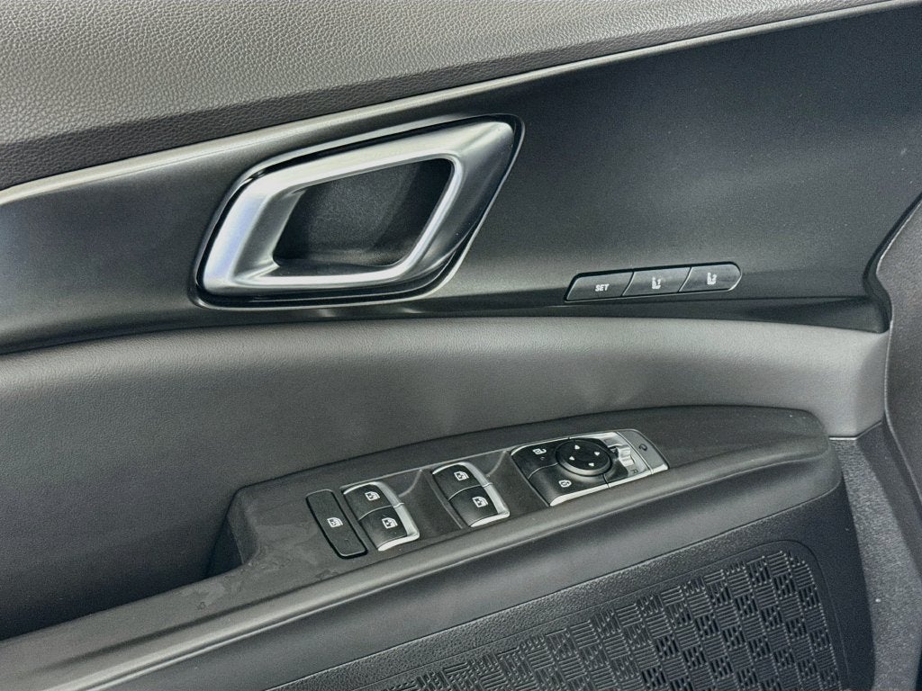 2025 Kia Carnival MPV SX Prestige