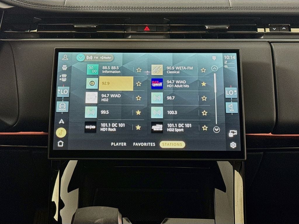 2025 Land Rover Range Rover Sport SE