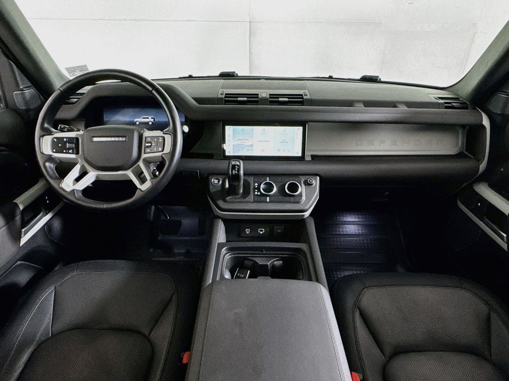 2024 Land Rover Defender X-Dynamic SE