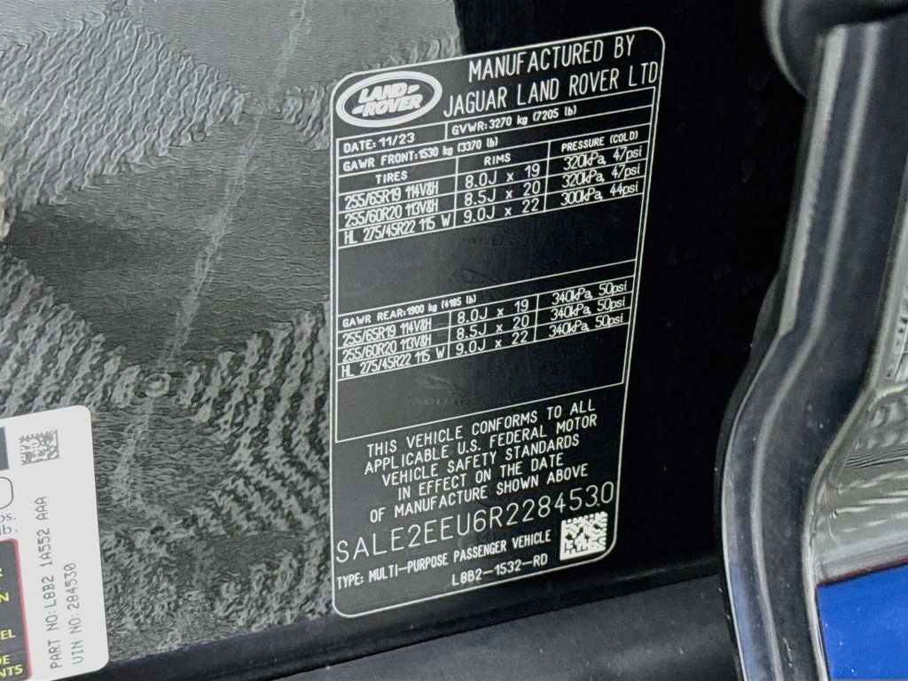 2024 Land Rover Defender X-Dynamic SE