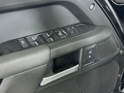 2025 Land Rover Defender S P300