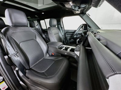 2025 Land Rover Defender S P300