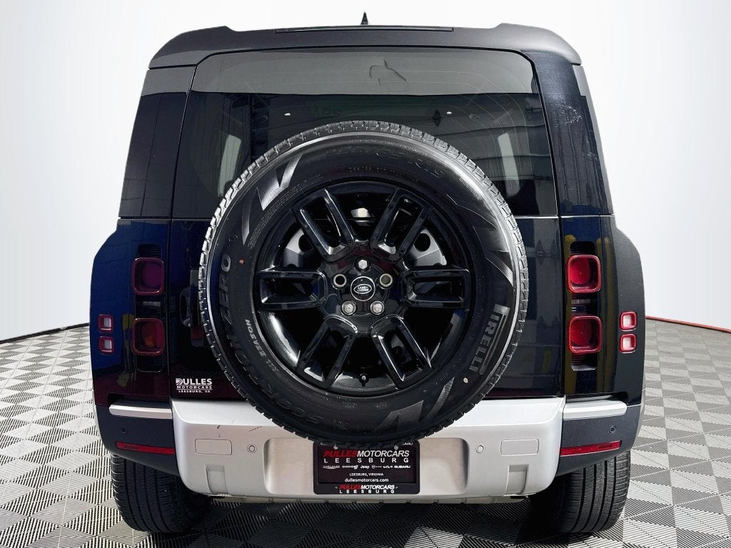 2025 Land Rover Defender S P300