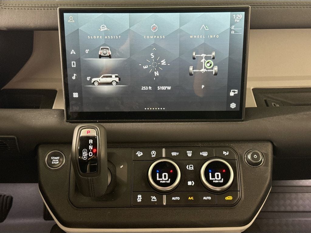 2025 Land Rover Defender 110 P300