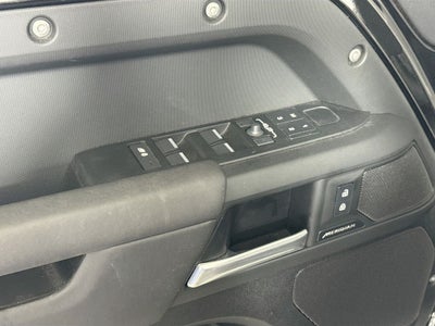 2025 Land Rover Defender 110 P300