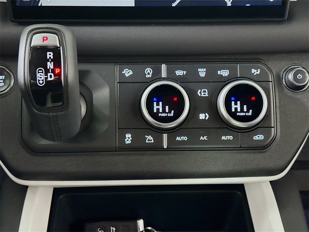 2025 Land Rover Defender S