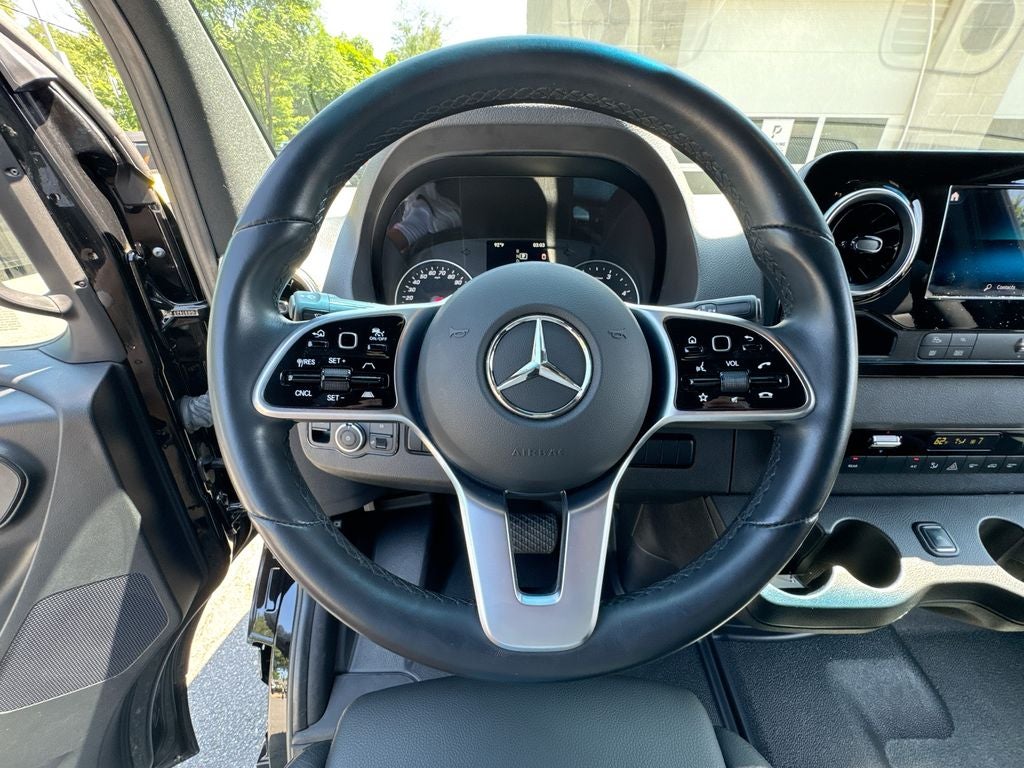 2022 Mercedes-Benz Sprinter 2500 Cargo 144 WB LUX CONVERSION PKG