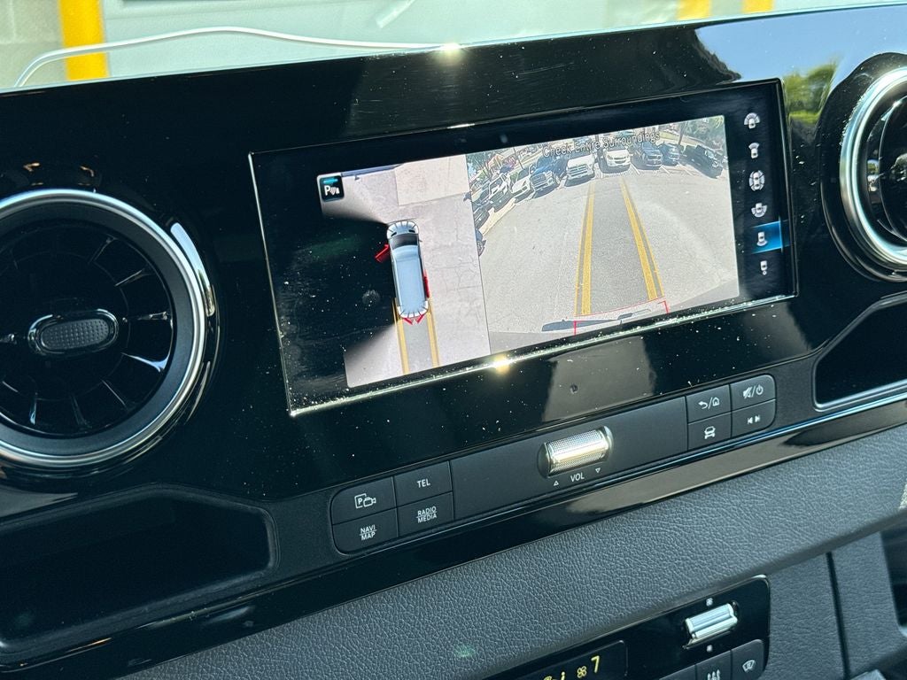 2022 Mercedes-Benz Sprinter 2500 Cargo 144 WB LUX CONVERSION PKG