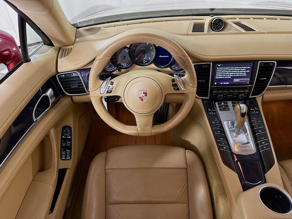 2013 Porsche Panamera 4 ALL WHEEL DRIVE