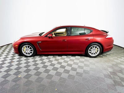 2013 Porsche Panamera 4 ALL WHEEL DRIVE