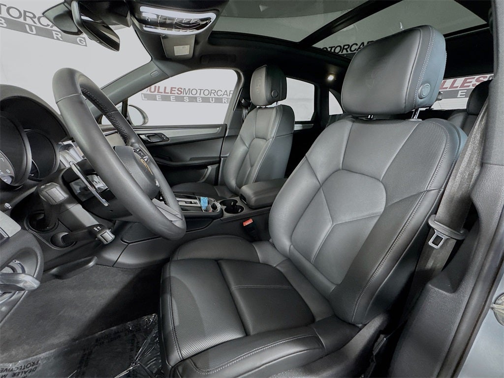2023 Porsche Macan S