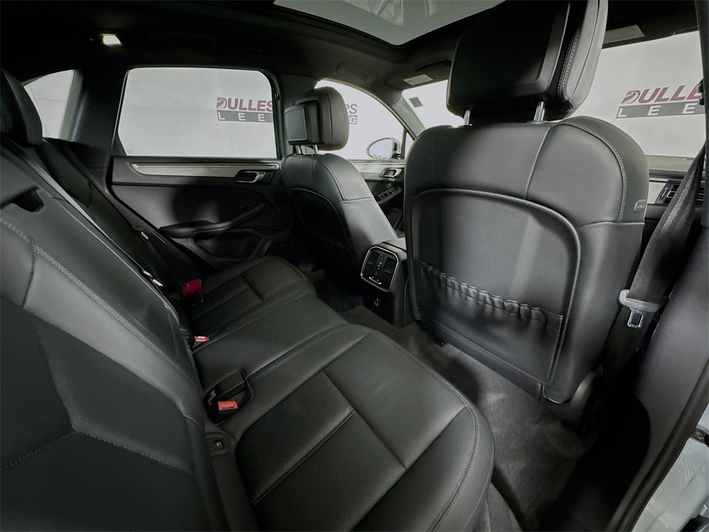 2023 Porsche Macan S
