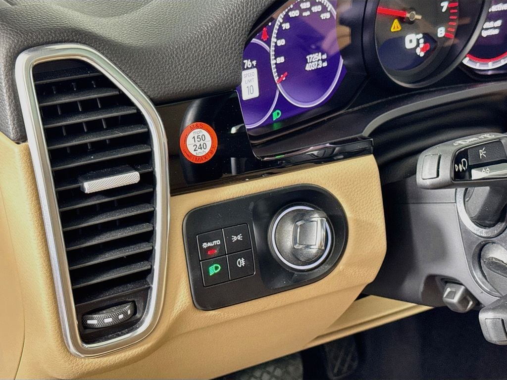 2022 Porsche Cayenne Coupe Premium Package