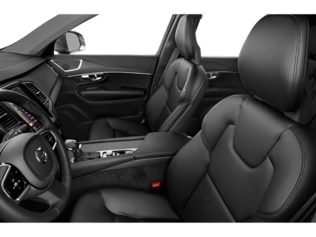 2021 Volvo XC90 T6 Momentum