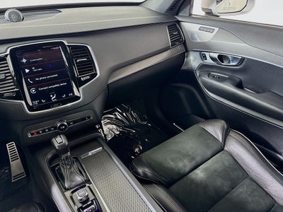 2017 Volvo XC90 T6 R-Design