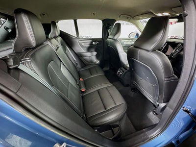 2023 Volvo XC40 B5 Core