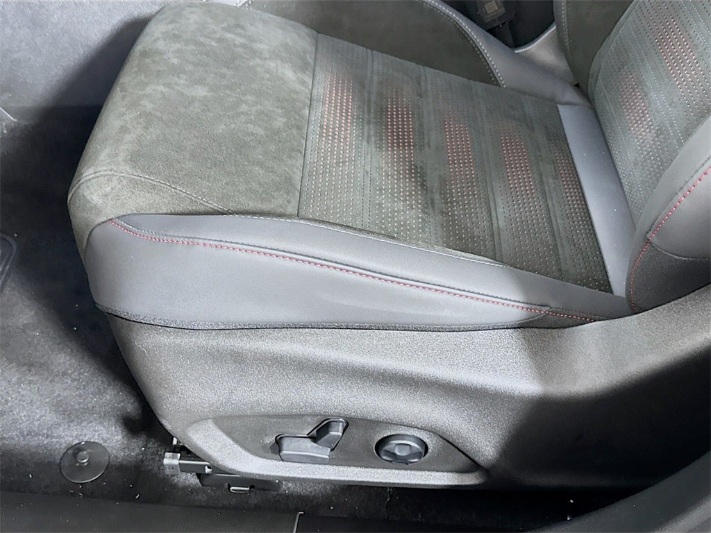 2025 Dodge Hornet R/T