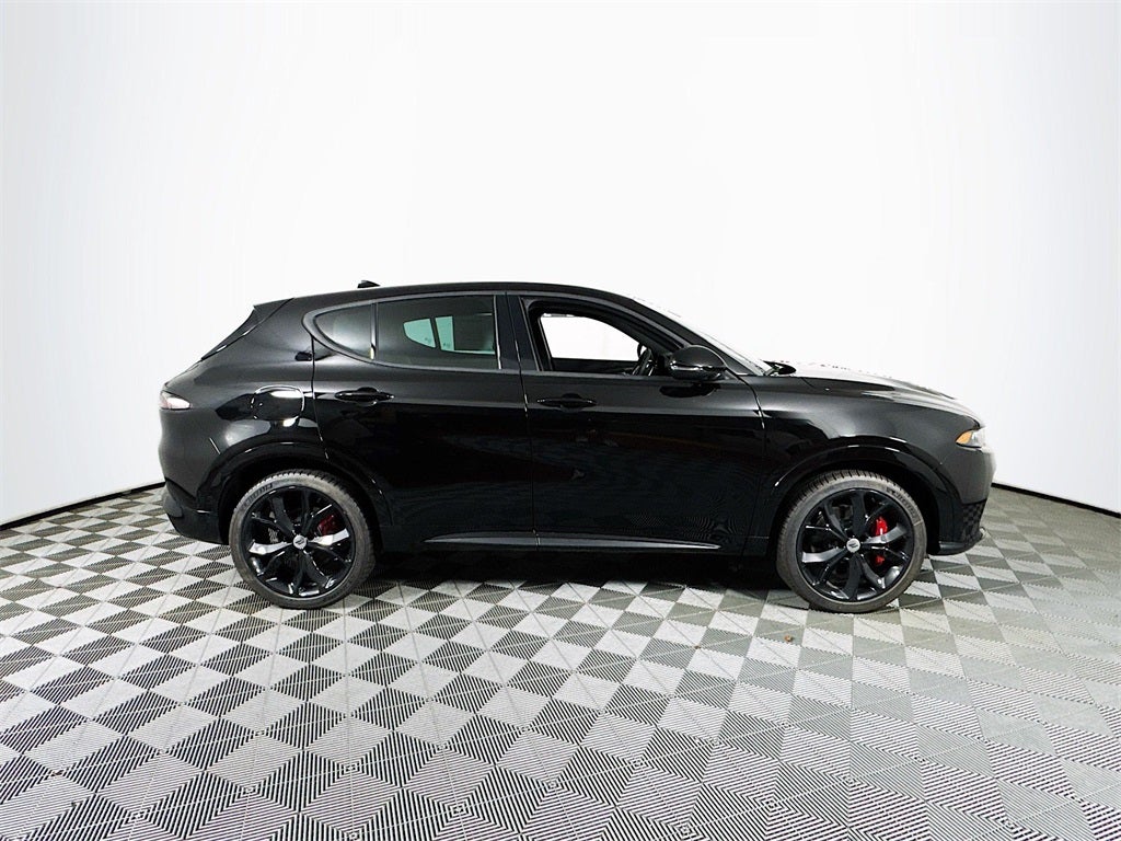 2025 Dodge Hornet R/T