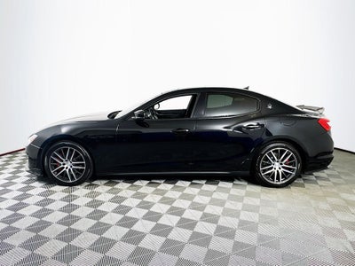 2018 Maserati Ghibli Base 3.0 L