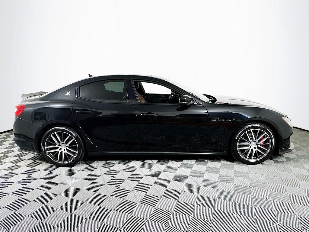 2018 Maserati Ghibli Base 3.0 L